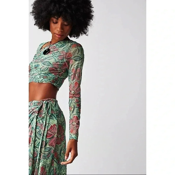 NWT Free People Supernova Set Two Piece Skirt Crop Top Long Sleeve Green Medium - Picture 16 of 17